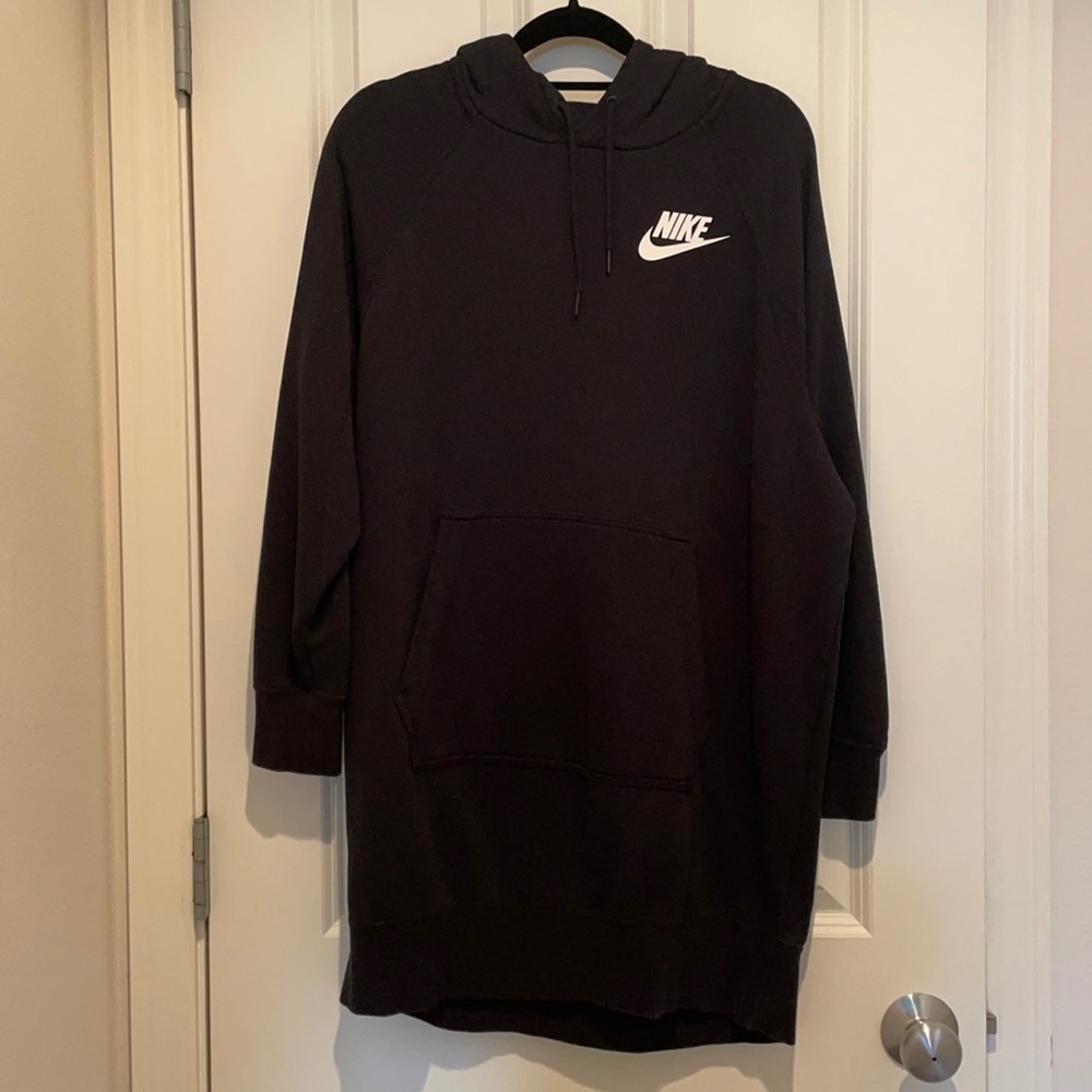 Nike - Long sweater dress